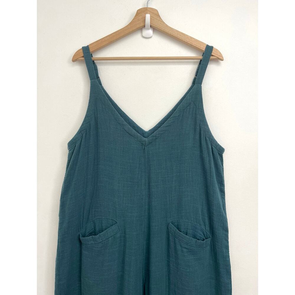 Natural Life Chelsea Wide Leg Oversized V-Neck Cotton Gauze Jumpsuit - Medium - Picture 4 of 12